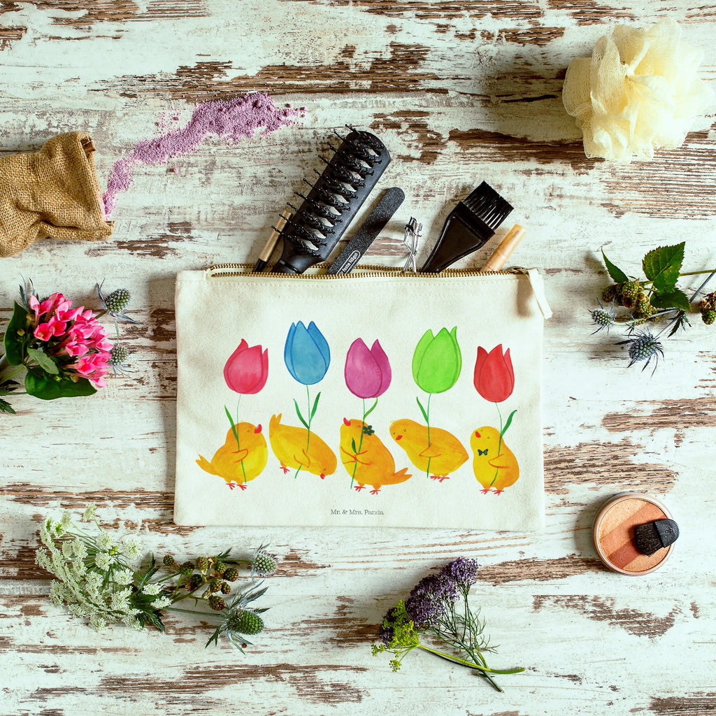 torebka na makijaż kurczątko Parada toiletry bag, Kosmetikbeutel, Waschbeutel, Kulturbeutel, Schminkbeutel, beauty case, Mäppchen, kosmetiktäschchen, aufbewahrungsbeutel, Stiftemäppchen, pinsel tasche, pencil case, Schminktäschchen, Kosmetiktasche, beauty tasche, Kulturtasche, aufbewahrungstasche, Schminktasche, Federmappe, Etui, utensilientasche, Waschtasche, Schlampermäppchen, Ostern, Osterhase, Ostern Kinder, Ostergeschenke, Geschenke zu Ostern, Ostern Geschenk, Osterdeko, Osternest, Ostergeschenke Kinder, Ostergrüße, Frohe Ostern, Parade, Blumen, Küken, Tulpen