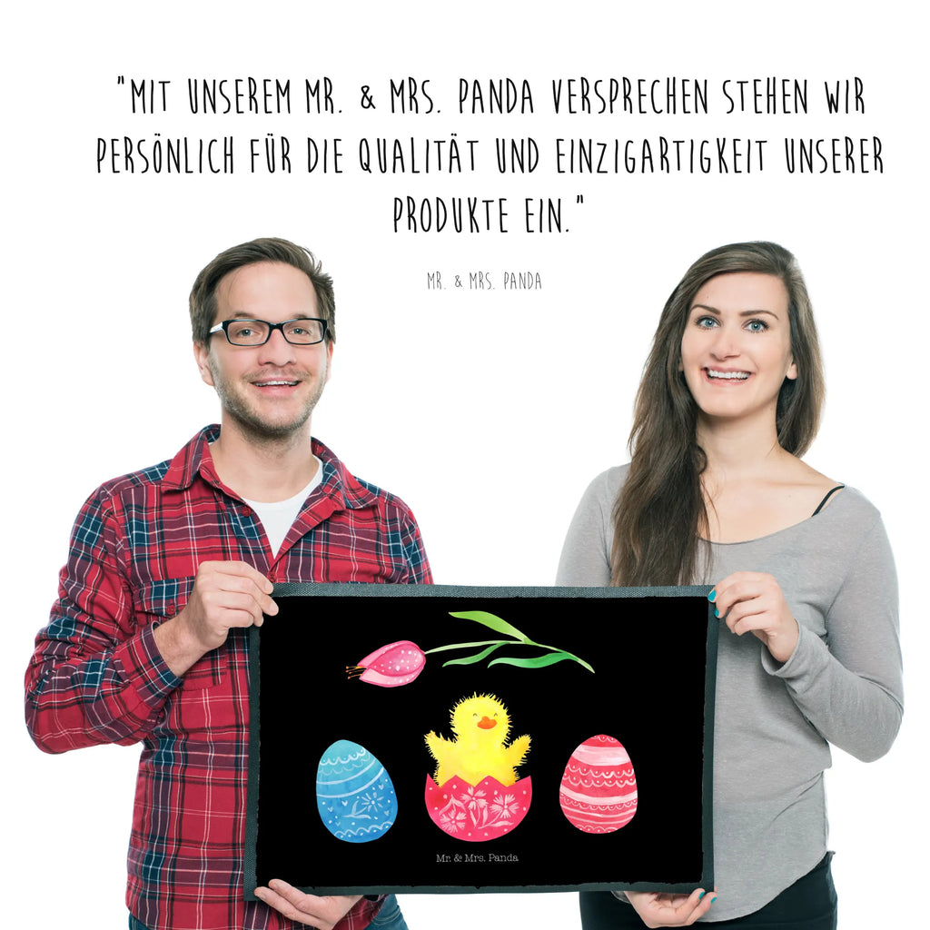 Fußmatte Küken geschlüpft Fußabstreifer, Türvorleger, Schmutzfänger, Gummi Matte, Fußmatte waschbar, Türmatte, Schmutzfangmatte, Fußmatten, Fußabstreifer außen, Fußmatte außen wetterfest, Schmutzfangteppich, Fußmatte outdoor, Schmutzmatte, Vorleger, Haustürmatte, Fußmatte außen, Matte, Fußabtreter außen, Schmutzfangmatte waschbar, Fussmatten online, Gummimatte, Eingangsteppich, Sauberlaufmatte, Fußabtreter, Fußmatte innen, Motivfußmatte, Fussmatten, Ostern, Osterhase, Ostergeschenke, Osternest, Osterdeko, Geschenke zu Ostern, Ostern Geschenk, Ostergeschenke Kinder, Ostern Kinder, Ostergrüße, Osterei, Frohe Ostern, Grüße, liebe Grüße, Küken, Freude, Ostereier, Frühlingsgefühle, Ei