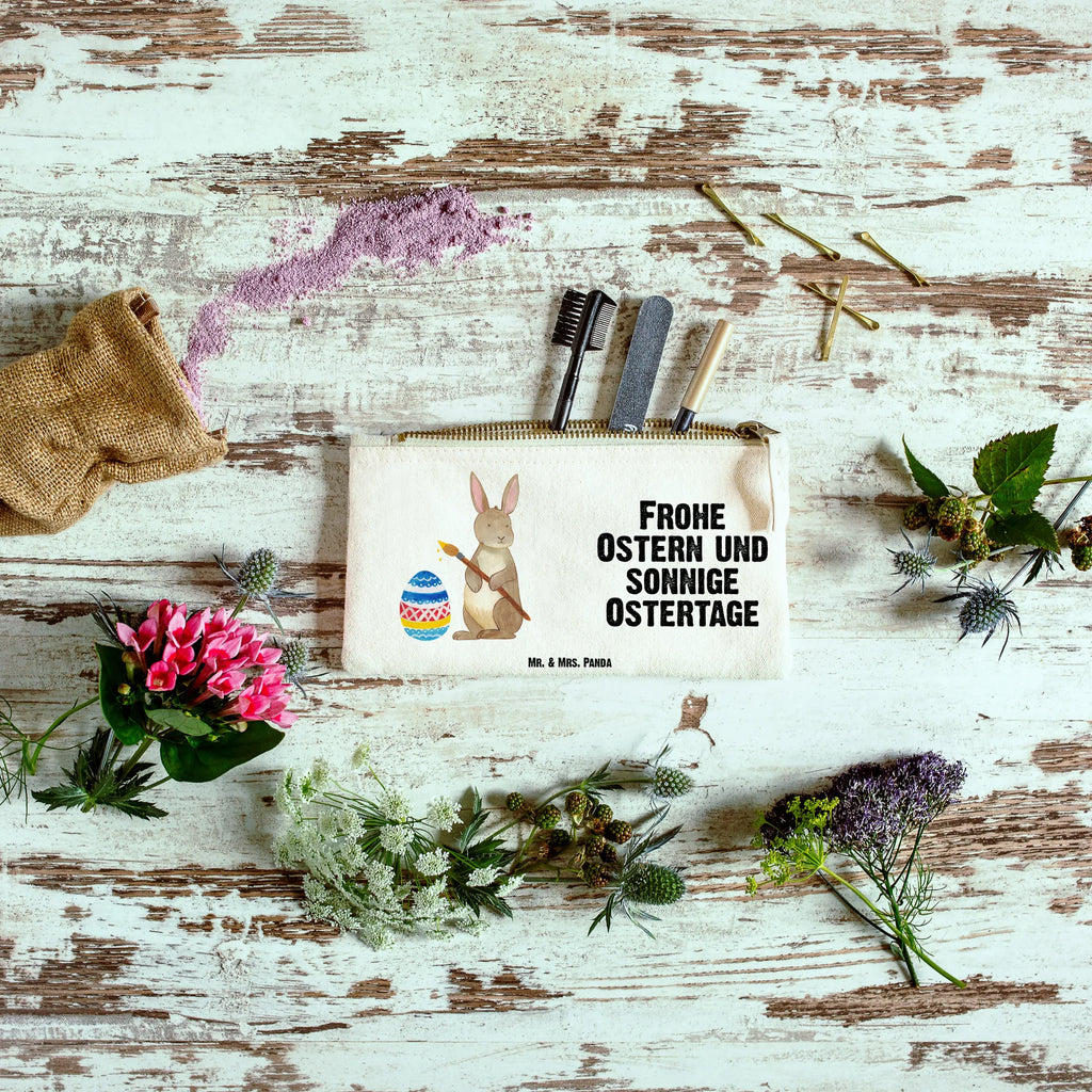 Make-up bag Hare painting eggs Schminkbeutel, Kulturbeutel, Kulturtasche, beauty case, Kosmetiktasche, Stiftemäppchen, Etui, Schlampermäppchen, Schminktäschchen, aufbewahrungstasche, pinsel tasche, aufbewahrungsbeutel, utensilientasche, Mäppchen, pencil case, Kosmetikbeutel, Federmappe, beauty tasche, Waschtasche, kosmetiktäschchen, toiletry bag, Schminktasche, Waschbeutel, Osterdeko, Osterhase, Osternest, Ostergeschenke, Geschenke zu Ostern, Ostern Geschenk, Ostergeschenke Kinder, Ostern Kinder, Ostern, Frohe Ostern, Osterblume, Eiermalen, Hase, Osterei, Bemalte Ostereier, Kaninchen, Ostergrüße