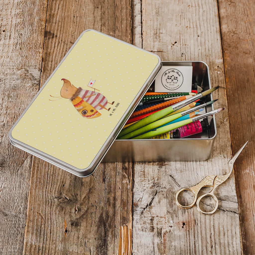 Metal tin Moth flag Metalldose Zum Befüllen, Retro Metalldose, Vorratsbehälter Aus Metall, Süßigkeitendose Metall, Vorratsdose Metall, Kaffeedose Metall, Nostalgische Blechdose, Vintage Metalldose, Basteldose Metall, Metalldose Zum Selbstgestalten, Dose Aus Metall, Verpackungsdose Metall, Große Metalldose, Moderne Metalldose, Deko Aufbewahrungsdose Metall, Bedruckte Metalldose, Blechbehälter, Geschenkverpackung Aus Metall, Kleine Metalldose, Dekodose Metall, Geschenkbox Metall, Aufbewahrungsdose Aus Blech, Deko Metalldose, Teedose Metall, Metalldose, Metalldose Mit Scharnierdeckel, Blechdose, Keksdose Metall, Rechteckige Dose Metall, Vorratsbox Metall, Metalldose Mit Motiv, Metallbehälter Mit Deckel, Personalisierbare Metalldose, Metalldose Mit Spruch, Aufbewahrungsdose Metall, Runddose Metall, Blechbox Mit Aufdruck, Sammeldose Metall, Metalldose Design, Klappdose Metall, Schmuckdose Metall, Dose Mit Deckel Metall, Aufbewahrungsbox Metall, Tiermotive, Gute Laune, lustige Sprüche, Tiere, Küche Deko, Was kostet die Welt, niedlich, Spruch witzig, süß, Spruch lustig, Käfer, Nachtfalter