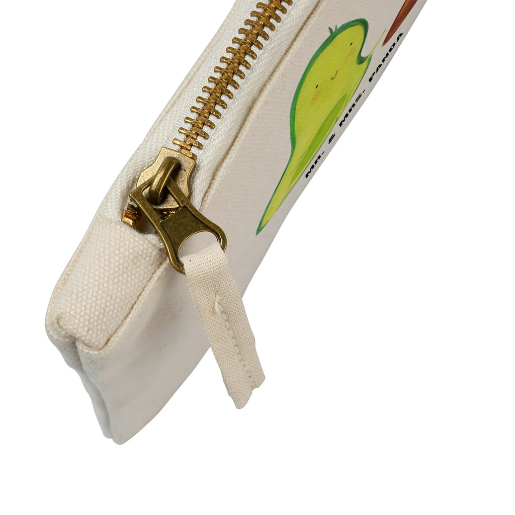 Make-up bag avocado core rolls utensilientasche, aufbewahrungstasche, pencil case, Waschbeutel, Mäppchen, Schminktasche, kosmetiktäschchen, Kulturtasche, aufbewahrungsbeutel, beauty case, Schlampermäppchen, beauty tasche, Etui, Federmappe, Kulturbeutel, Schminkbeutel, Stiftemäppchen, toiletry bag, Waschtasche, Kosmetikbeutel, Kosmetiktasche, pinsel tasche, Schminktäschchen, Avocado, Veggie, Vegan, Gesund, Schwanger, Säugling, Liebe, Baby, Kind, Babyparty, Love, Schwangerschaft, Avocados, Große Liebe, Geburt, Erstes Kind, Geburtstag, Zur Geburt