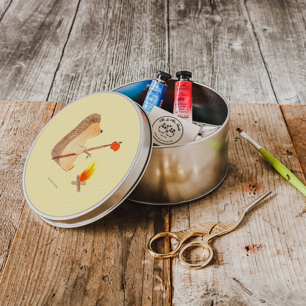 Round tin Hedgehog grilling runddose, runde dosen, Aufbewahrungsdosen, Metallbox, gebäckdose, Blechdose, plätzchendosen, runde keksdose, metallboxen, Aufbewahrungsdose, Vorratsdose, Geschenkdose, Metalldose Rund, dosen, Vorratsdosen, Keksdose, runde blechdosen, runddosen, runde keksdosen, Runde Dose, geschenkdosen, Runde Blechdose, Dose, metalldosen, Blechdose Rund, blechdosen, gebäckdosen, plätzchendose, Metalldose, keksdosen, Aufbewahrungsbox, Tiere, Tiermotive, Gute Laune, Lustige Sprüche, Ziele, Motivation, Spruch, Sinn Des Lebens, Grillen, Igel, Arbeitslos
