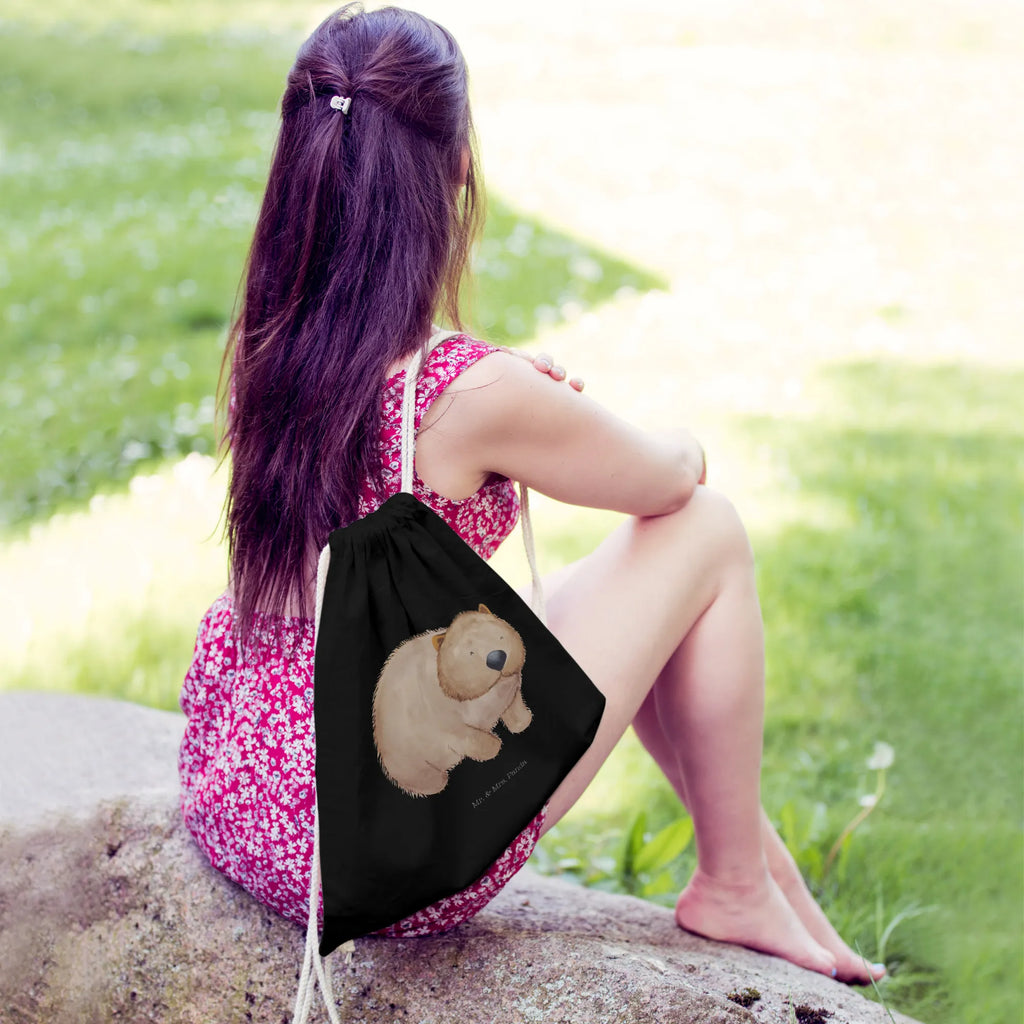 Drawstring bag Wombat Stoffbeutel, festival rucksack, gym beutel, Turnbeutel Mit Kordel, Baumwolltasche, Gymbag, kordelzugbeutel, beutelrucksack, Sportbeutel Mit Kordelzug, baumwolle beutel, Sportrucksack, Sportbeutel Aus Baumwolle, rucksack mit kordel, gym tasche, Turnbeutel, Sportbeutel Kindergarten, Sportbeutel Für Freizeit, festivalbeutel, freizeit rucksack, Öko Sportbeutel, zuziehbeutel, gym rucksack, stoff rucksack, Sportbeutel, wanderbeutel, wander rucksack, gymnastiktasche, Festival Beutel, Gymsack, rucksack beutel, Sportbeutel Für Sport, Turnbeutel Schule, Sportbeutel Kita, turnbeutel baumwolle, beutel mit kordelzug, baumwoll rucksack, Stofftasche, Sportbeutel Schule, kordelrucksack, Sportbeutel Training, Baumwollbeutel, festival tasche, sportbeutel baumwolle, zugbeutel, Sportbeutel Fitness, Alltagstasche, Sportbeutel Outdoor, rucksack stoff, Lustige Sprüche, Tiere, Tiermotive, Gute Laune, Australien, Motivation, Wombat, Spruch, Das Leben Ist schön