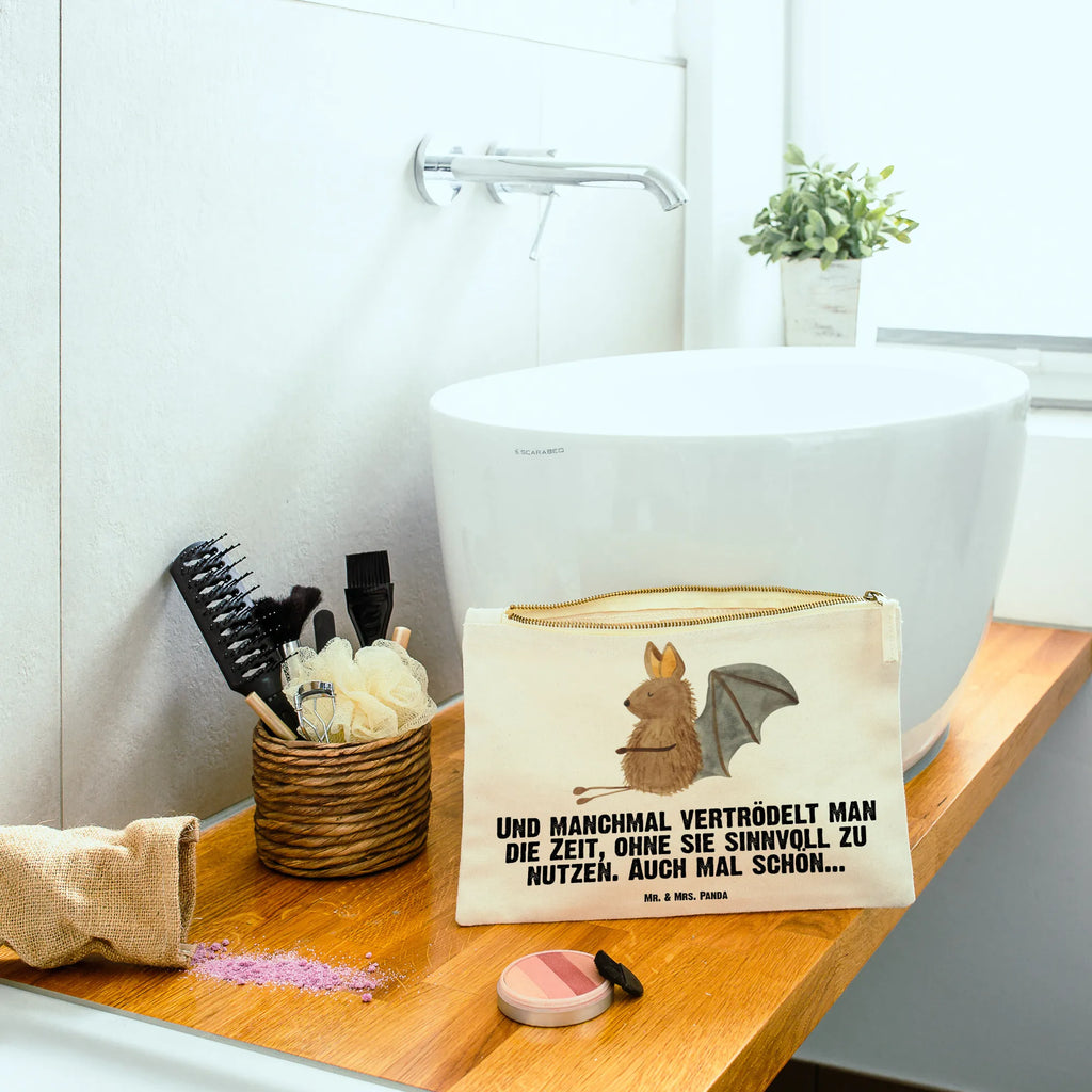 torebka na makijaż Nietoperz siedzenie Kosmetiktasche Zum Mitnehmen, Schminktasche Blumen, Schminktasche Klein, Make-Up Tasche, Schminktasche Für Unterwegs, Schminktasche Nachhaltig, Schminktasche Stoff, Schminktasche Geschenk, Kosmetiktasche, Schminktasche, Schminktasche Zum Aufhängen, Schminkbeutel, Schminktasche Wasserdicht, Schminktasche Reise, Schminktasche Mit Reißverschluss, Schminktasche Mit Fächern, Schminktasche für Unterwegs, Kosmetiktasche Organizer, Schminktasche Modern, Schminktäschchen, Kosmetiktasche Mit Spiegel, Stifteaufbewahrung, Reise-Kosmetiktasche, Schminktasche Tiermotiv, Schminktasche Minimalistisch, Schminktasche Groß, Kosmetiktasche Für Handtasche, Aufbewahrung für Schminke, Schminktasche Für Teenager, Schminktasche Für Mädchen, Schminktasche Mit Muster, Kosmetiktasche Damen, Kulturbeutel Damen, Schminktasche Transparent, Schminktasche Leder, Tiermotive, Gute Laune, lustige Sprüche, Tiere, Motivation, Fledermaus, entspannen, Fledermäuse