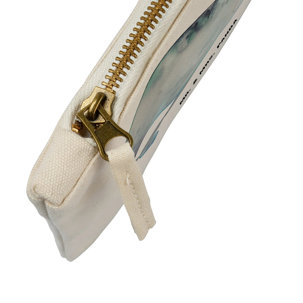 Schminktasche Narwal Kulturtasche, Schminkbeutel, Schminktäschchen, Kulturbeutel, pinsel tasche, aufbewahrungsbeutel, Kosmetiktasche, Schminktasche, Schlampermäppchen, pencil case, Waschbeutel, toiletry bag, utensilientasche, Federmappe, beauty case, Stiftemäppchen, Etui, aufbewahrungstasche, Mäppchen, beauty tasche, Waschtasche, Kosmetikbeutel, kosmetiktäschchen, Meerestiere, Urlaub, Meer, Hausfrau, Wal, Putzen, Aufräumen, Kinderzimmer, Narwal, Junggesellin