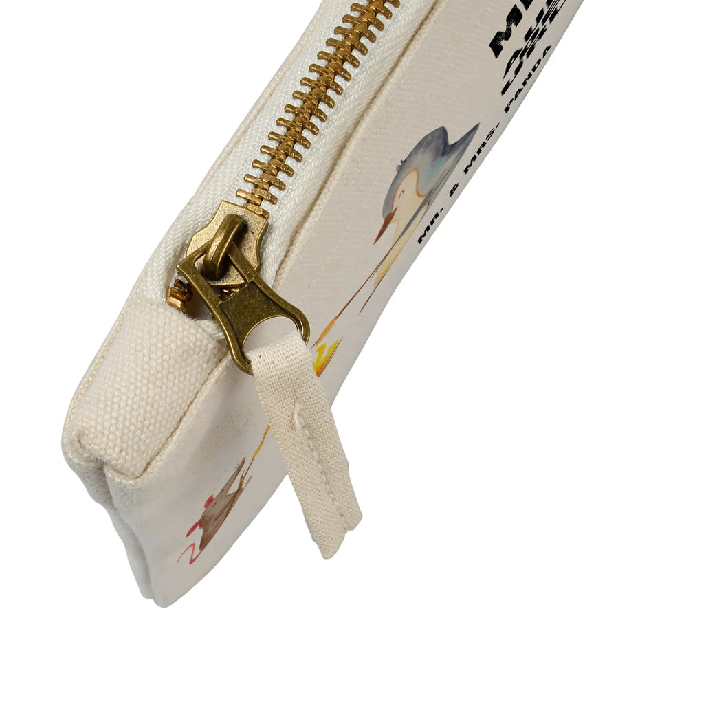 Schminktasche Pinguin Lagerfeuer Kulturtasche, aufbewahrungstasche, kosmetiktäschchen, Kosmetiktasche, beauty tasche, pencil case, toiletry bag, Schlampermäppchen, Etui, Waschbeutel, Mäppchen, Schminktäschchen, aufbewahrungsbeutel, Kulturbeutel, Stiftemäppchen, beauty case, Waschtasche, Kosmetikbeutel, Federmappe, Schminkbeutel, Schminktasche, utensilientasche, pinsel tasche, Pinguin, Pinguine, Grillen, Leben, Feuer, Job, Lagerfeuer, Liebe, Büroalltag, Büro, Neustart, Lebensspruch, Motivation, Arbeit, Maus, Marshmallows, Lebensmotivation