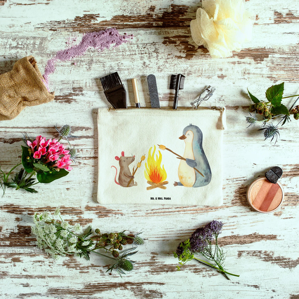 Schminktasche Pinguin Lagerfeuer Kulturtasche, aufbewahrungstasche, kosmetiktäschchen, Kosmetiktasche, beauty tasche, pencil case, toiletry bag, Schlampermäppchen, Etui, Waschbeutel, Mäppchen, Schminktäschchen, aufbewahrungsbeutel, Kulturbeutel, Stiftemäppchen, beauty case, Waschtasche, Kosmetikbeutel, Federmappe, Schminkbeutel, Schminktasche, utensilientasche, pinsel tasche, Pinguin, Pinguine, Grillen, Leben, Feuer, Job, Lagerfeuer, Liebe, Büroalltag, Büro, Neustart, Lebensspruch, Motivation, Arbeit, Maus, Marshmallows, Lebensmotivation