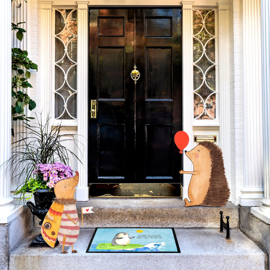 Fußmatte Pinguin Surfer Fussmatten online, Matte, Fußmatte außen, Fußabstreifer, Schmutzfangmatte, Fußmatte innen, Fußmatte außen wetterfest, Fußabtreter, Eingangsteppich, Fussmatten, Gummimatte, Schmutzmatte, Schmutzfangmatte waschbar, Fußmatte outdoor, Motivfußmatte, Vorleger, Sauberlaufmatte, Schmutzfänger, Haustürmatte, Türvorleger, Fußmatte waschbar, Schmutzfangteppich, Fußabstreifer außen, Türmatte, Gummi Matte, Fußmatten, Fußabtreter außen, Pinguin, Wellen reiten, Hawaii, Portugal, Wellen, Pinguine, surfen, Urlaub, Surfer