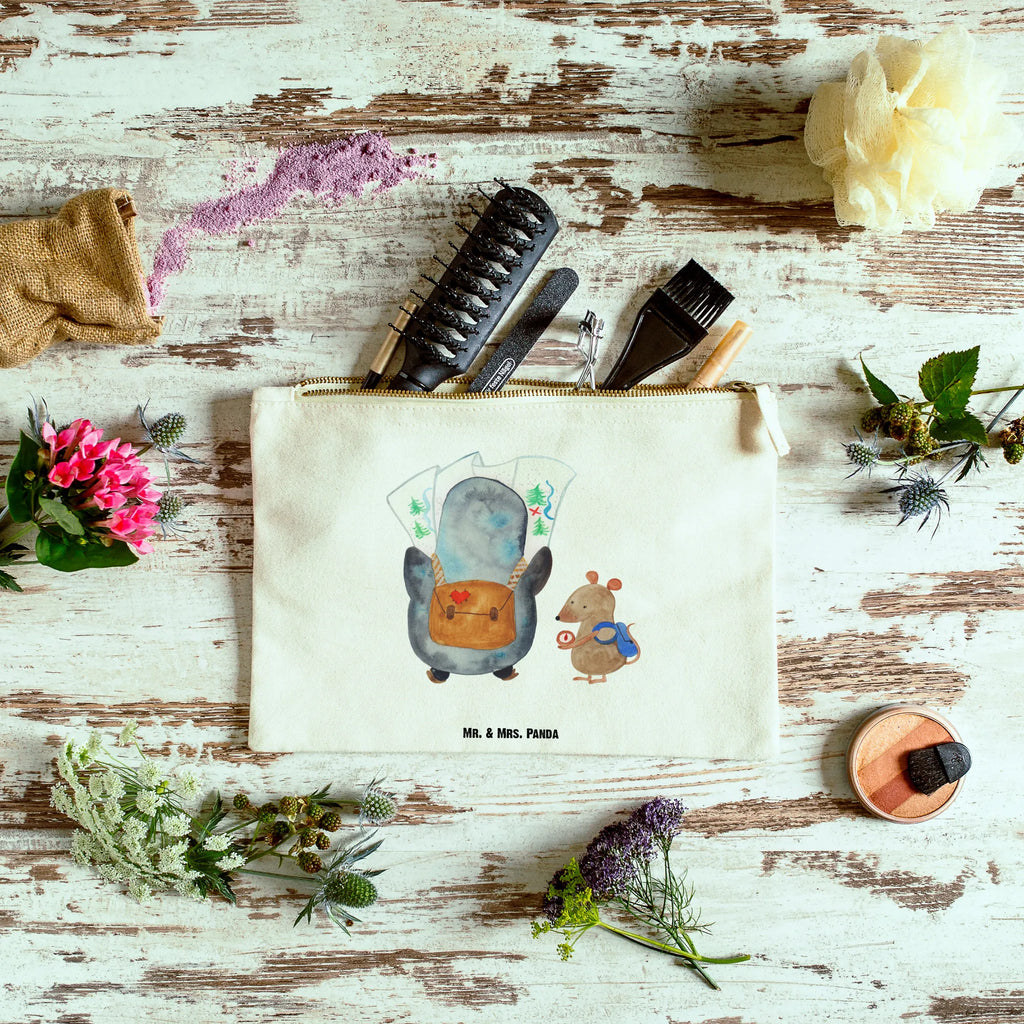 Schminktasche Pinguin & Maus Wanderer Federmappe, kosmetiktäschchen, Kulturtasche, pencil case, utensilientasche, Schlampermäppchen, toiletry bag, Schminktasche, Waschtasche, Etui, Kosmetikbeutel, Stiftemäppchen, Kulturbeutel, beauty tasche, aufbewahrungstasche, Waschbeutel, beauty case, Schminkbeutel, Mäppchen, Kosmetiktasche, aufbewahrungsbeutel, Schminktäschchen, pinsel tasche, Pinguin, Wandern, Wanderlust, Ausflug, Abenteurer, Pinguine, Abenteuer, Roadtrip