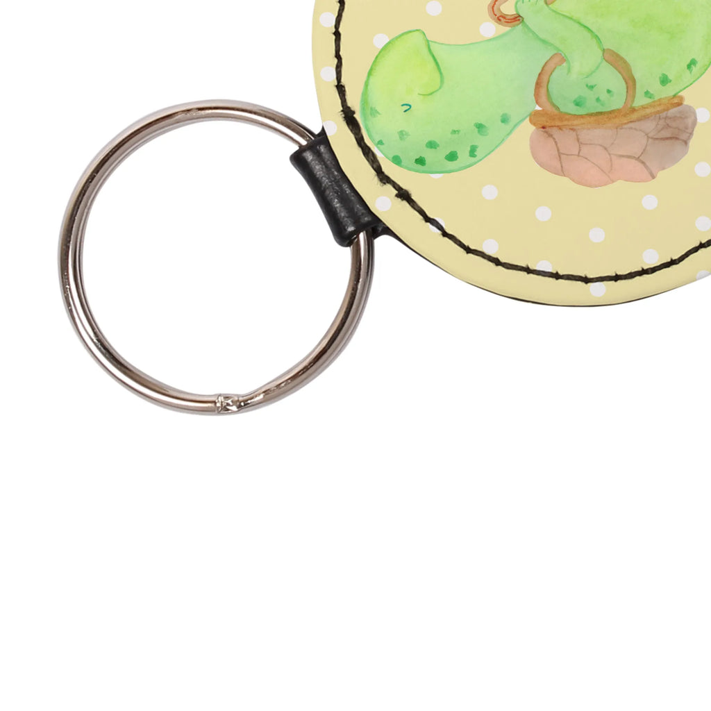Round key ring tortoise walker Schlüsselanhänger Modern, Schlüsselhalter, Schlüsselanhänger Geschenk, Schlüsselanhänger Haus, Schlüsselanhänger Holz, Schlüsselanhänger Tiermotiv, Schlüsselanhänger, Schlüsselanhänger Handgemacht, Schlüsselaccessoire, Schlüsselanhänger Mit Motiv, Schlüsselanhänger Für Kinder, Schlüsselanhänger Lustig, Schlüsselanhänger Stoff, Schlüsselanhänger Mit Namen, Schlüsselanhänger Freundschaft, Schlüsselanhänger Mit Foto, Schlüsselanhänger Bunt, Schlüsselanhänger Liebe, Schlüsselanhänger Leder, Schlüsselanhänger Auto, Schlüsselanhänger Schlüssel, Schlüsselband, Schlüsselanhänger Mit Spruch, Schlüsselanhänger Elegant, Schlüsselanhänger Filz, Schlüsselanhänger Für Herren, Schlüsselanhänger Niedlich, Schlüsselanhänger Personalisierbar, Schlüsselanhänger Klassisch, Schlüsselanhänger Metall, Schlüsselanhänger Für Paare, Schlüsselanhänger Für Damen, Schlüsselanhänger Mit Gravur, Schlüsselanhänger Geburtstag, Schlüsselanhänger Partner, Schlüsselanhänger Herz, Schlüsselring, Schlüsselanhänger Kunststoff, Schlüsselanhänger Nachhaltig, Schildkröte, Motivationsspruch, Motivationssprüche, Schildkröten, Motivation, Neuanfang
