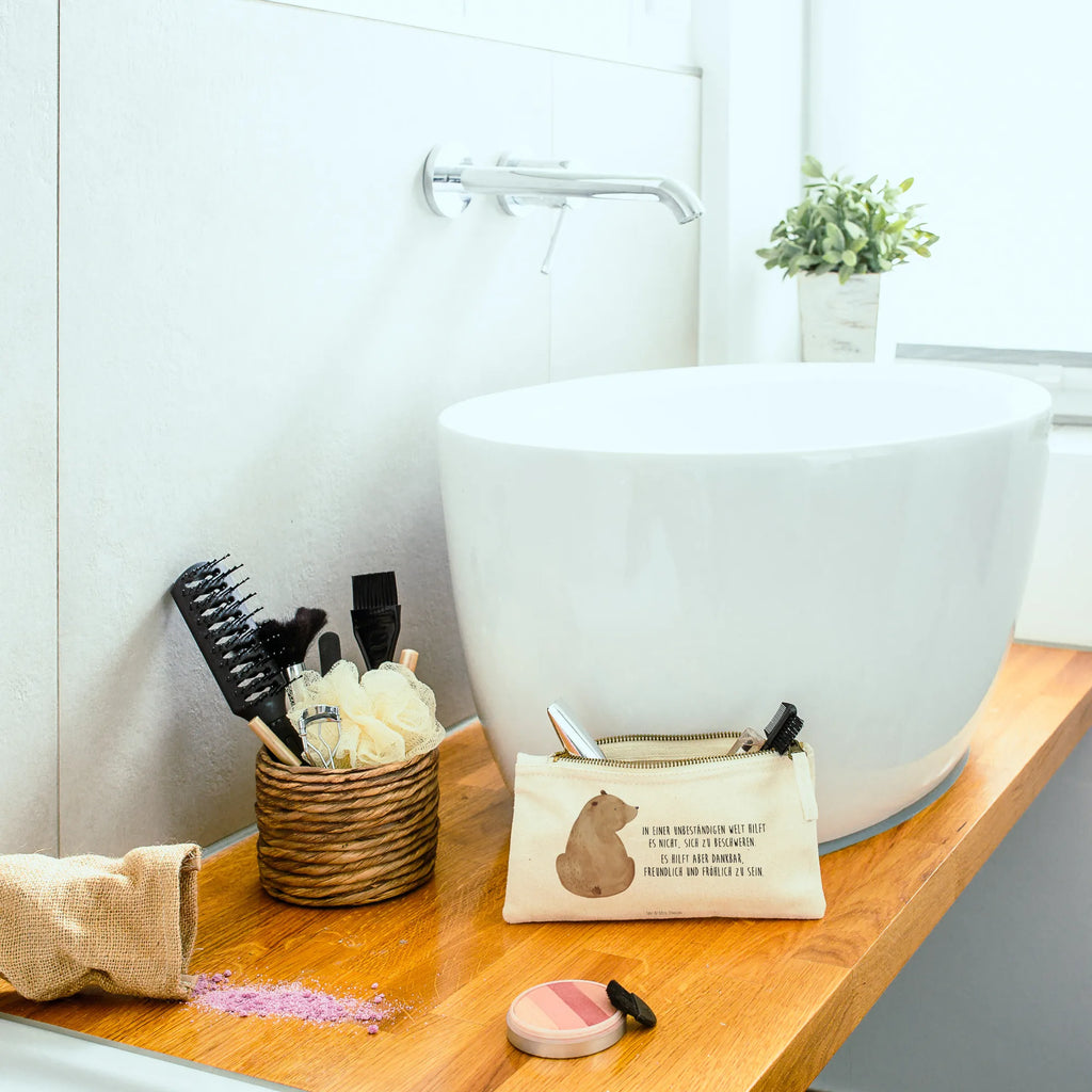 Make-up bag bear shoulder look Waschtasche, Etui, Federmappe, Schlampermäppchen, Kosmetikbeutel, Stiftemäppchen, beauty tasche, Kulturbeutel, aufbewahrungsbeutel, Schminktäschchen, toiletry bag, Kulturtasche, pinsel tasche, beauty case, Schminkbeutel, Kosmetiktasche, Schminktasche, utensilientasche, Mäppchen, aufbewahrungstasche, Waschbeutel, kosmetiktäschchen, pencil case, Bär, Teddybär, Teddy, Bärenliebe, Motivation, Bären, Weisheit, Weltansicht, Selbstachtung