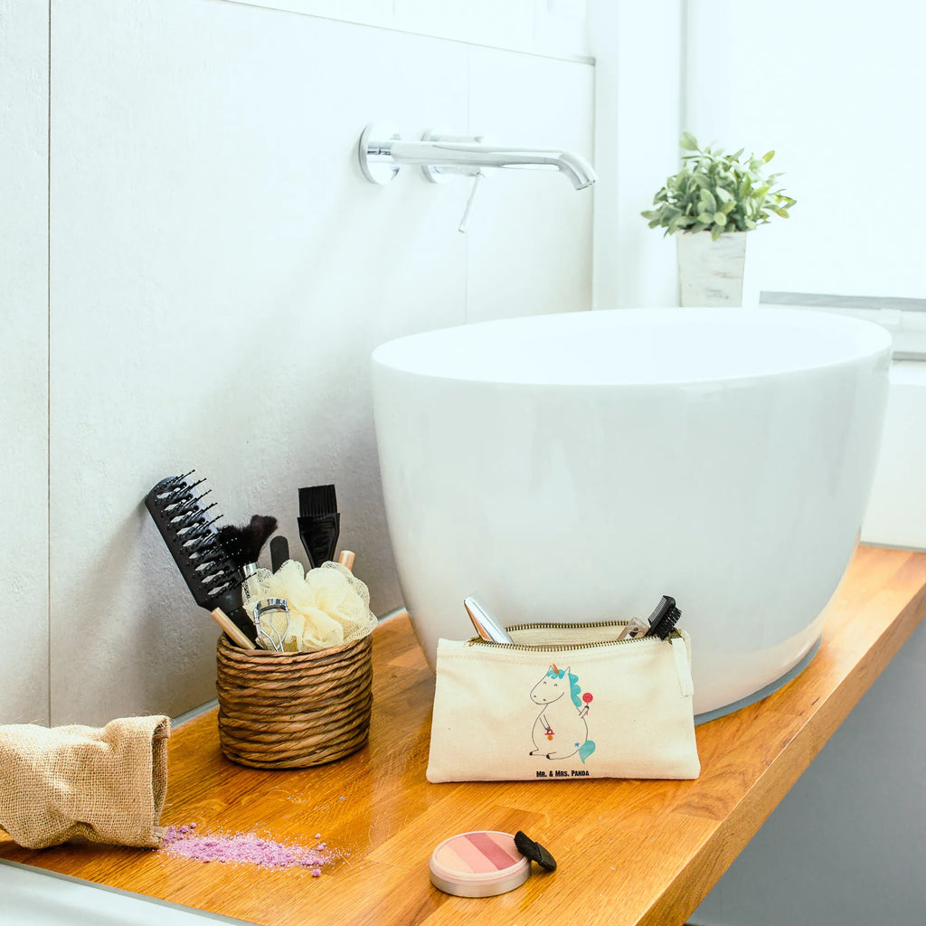 Schminktasche Einhorn Baby kosmetiktäschchen, Kulturtasche, Waschbeutel, Etui, pencil case, Schminkbeutel, Waschtasche, beauty case, aufbewahrungsbeutel, Schminktasche, beauty tasche, Stiftemäppchen, Kulturbeutel, utensilientasche, toiletry bag, Mäppchen, Schlampermäppchen, aufbewahrungstasche, pinsel tasche, Kosmetiktasche, Kosmetikbeutel, Federmappe, Schminktäschchen, Einhörner, Unicorn, Einhorn, Einhorn Deko, Babyglück, Geburtstag, Nachwuchs, Schnuller, Kind, Baby, Geburt, Mutter, Erstes Kind, Eltern, Party