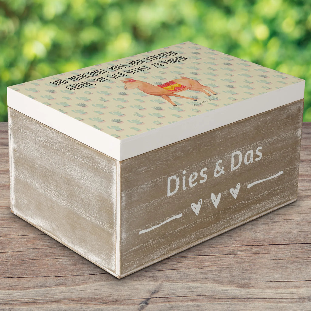 Wooden chest alpaca Proud Dekokiste, aufbewahrungsbox aus holz, box aus holz, holzbox, Geschenkbox, holz aufbewahrungsbox, ordnungsbox, erinnerungsbox hochzeit, Truhe, Schatulle, aufbewahrungskiste, aufbewahrungsbox holz, holzkiste mit deckel, holztruhe, erinnerungsbox baby, Holzkiste, Erinnerungskiste, holzboxen, Kiste, Schatzkiste, holzkisten, dekorative holzkiste, schmuckkästchen, holzbox mit deckel, deko box, Erinnerungsbox, Aufbewahrungsbox, Lama, Alpaka