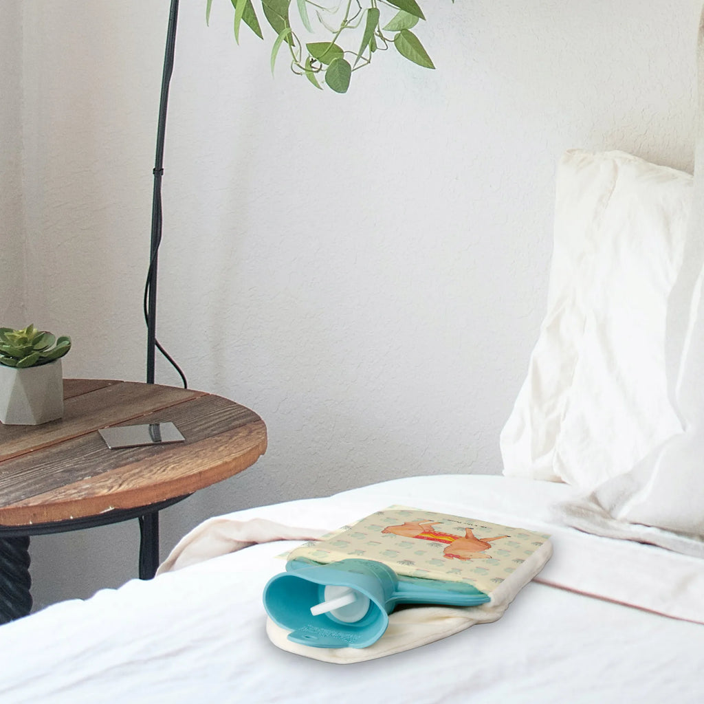 Hot water bottle alpaca Proud Wärmekissen, bettwärmflasche, Bettflaschen, wärmebeutel, warmwasserflasche, Bettflasche, Wärmflaschen, heißwasserflasche, Wärmflasche mit Bezug, Wärmflasche, Wärmeflasche, Wärmflaschen mit Bezug, heizflasche, warmwasserbeutel, heißwasserbeutel, Lama, Alpaka