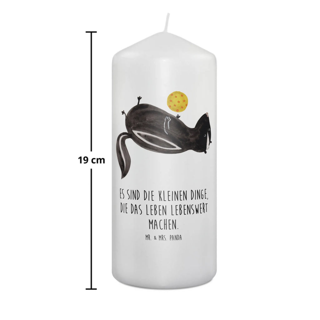 Candle skunk ball Duftkerze, Grablicht, Kerze Für Firmung, Sojawachskerze, Gedenkkerze, Kerze Für Weihnachten, Kerze Für Kommunion, Teelicht, Tafelkerze, Kerze Mit Gravur, Kerze Als Gastgeschenk, Kerze Mit Namensgravur, Kerze Für Ostern, Tischkerze, Andachtskerze, Dinnerkerzenpaar, Gartenkerze, Kerze Mit Fotoeinleger, Outdoor-Kerze, Kerze Für Hochzeit, Kerze Für Taufe, Blockkerze, Votivkerze, Grabkerze, Kerze Mit Prägung, Kerze Mit Spruch, Kerze Mit Duft, Kerze Für Geburtstag, Handgemachte Kerze, Dinnerkerze, Kerze Ohne Duft, Handgegossene Kerze, Stabkerze, Laternenkerze, Bio-Kerze, Metall-Kerze, Stumpenkerzen-Set, Fair-Trade-Kerze, Stearin­kerze, Stumpenkerze, Streukerze, Kerze Für Advent, Trauerkerze, Glas-Kerze, Kerze Mit Motiv, Kerze, Stinktier, Skunk, Wildtier, Stinker, Weisheit, verspielt, Raubtier, Stinki