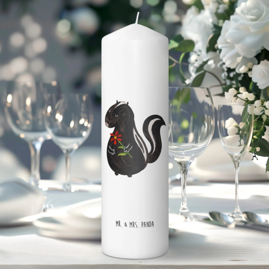 Candle skunk flower Kommunionskerze, Grosse Kerze, Tafelkerze, Osterkerze, Weihnachtskerze, Erinnerungskerze, Blockkerze, Dekokerze, Dinnerkerze, Handgemachte Kerze, Wachskerze, Bedruckte Kerze, Tischkerze, Adventskerze, Stumpenkerze, Zylinderkerze, Kerze Mit Motiv, Kerze Mit Spruch, Geburtskerze, Dekorative Kerze, Hochzeitskerze, Laternenkerze, Geburtstagskerze, Gartenkerze, Erinnerungslicht, Schmuckkerze, Wunschkerze, Skunk, Stinktier, Stinker, Verträumt, Träume, Raubtier, Dreams, Tagträumer, Stinki, Wildtier