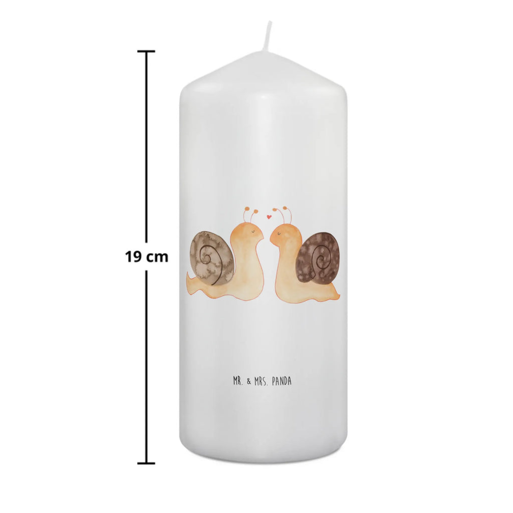Candle Snails in love Erinnerungslicht, Dekorative Kerze, Kerze Mit Spruch, Laternenkerze, Osterkerze, Dinnerkerze, Tafelkerze, Weihnachtskerze, Stumpenkerze, Grosse Kerze, Blockkerze, Adventskerze, Zylinderkerze, Kommunionskerze, Schmuckkerze, Bedruckte Kerze, Tischkerze, Geburtskerze, Erinnerungskerze, Gartenkerze, Hochzeitskerze, Kerze Mit Motiv, Handgemachte Kerze, Geburtstagskerze, Wachskerze, Wunschkerze, Dekokerze, Freundin, Freund, Liebe, Liebesgeschenk, Jahrestag, Verlobung, Partner, Ehemann, Ehefrau, Heiraten, Heiratsantrag, Hocheitstag