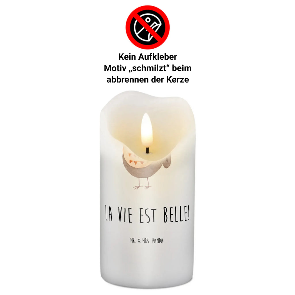 Kerze Eule Frankreich Erinnerungslicht, Schmuckkerze, Zylinderkerze, Tafelkerze, Wachskerze, Geburtstagskerze, Osterkerze, Kommunionskerze, Erinnerungskerze, Bedruckte Kerze, Grosse Kerze, Blockkerze, Handgemachte Kerze, Weihnachtskerze, Tischkerze, Kerze Mit Motiv, Laternenkerze, Adventskerze, Wunschkerze, Gartenkerze, Hochzeitskerze, Geburtskerze, Dekorative Kerze, Stumpenkerze, Dekokerze, Kerze Mit Spruch, Dinnerkerze, Eule, Spruch Französisch, Das Leben Ist schön, Frankreich, Spruch schön, Owl, Hibou, La Vie Est Belle, Eulen, Eule Deko