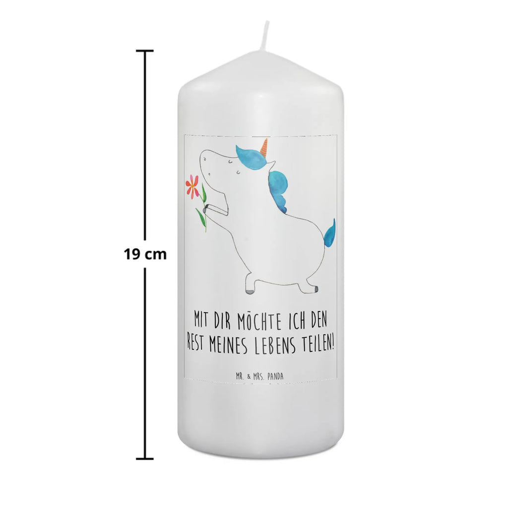 Kerze Einhorn Blume Gartenkerze, Dinnerkerze, Kerze Für Geburtstag, Kerze Mit Prägung, Andachtskerze, Tischkerze, Outdoor-Kerze, Stabkerze, Kerze Für Advent, Grablicht, Fair-Trade-Kerze, Kerze Für Ostern, Bio-Kerze, Stearin­kerze, Dinnerkerzenpaar, Glas-Kerze, Stumpenkerze, Kerze Für Firmung, Kerze Für Weihnachten, Duftkerze, Grabkerze, Streukerze, Kerze, Kerze Für Hochzeit, Kerze Mit Namensgravur, Stumpenkerzen-Set, Laternenkerze, Tafelkerze, Handgegossene Kerze, Kerze Mit Fotoeinleger, Kerze Für Taufe, Kerze Für Kommunion, Kerze Mit Motiv, Kerze Als Gastgeschenk, Sojawachskerze, Kerze Mit Spruch, Gedenkkerze, Kerze Mit Gravur, Kerze Ohne Duft, Trauerkerze, Metall-Kerze, Votivkerze, Kerze Mit Duft, Teelicht, Blockkerze, Handgemachte Kerze, Einhorn, Einhörner, Einhorn Deko, Unicorn, Liebe, Heiratsantrag, Freundin, heiraten, Pärchen, Partner, Freund, Antrag, Ehe, Verlobung, Liebesbeweis, Ehepaar