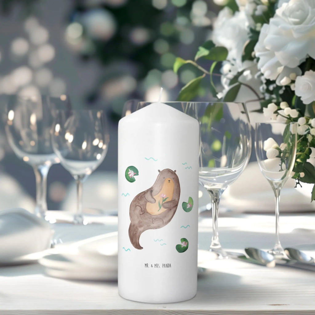 Candle otter Water Lily Dekokerze, Erinnerungslicht, Geburtstagskerze, Kerze Mit Motiv, Weihnachtskerze, Dekorative Kerze, Handgemachte Kerze, Laternenkerze, Adventskerze, Zylinderkerze, Dinnerkerze, Geburtskerze, Blockkerze, Kommunionskerze, Schmuckkerze, Hochzeitskerze, Osterkerze, Grosse Kerze, Stumpenkerze, Tafelkerze, Wachskerze, Bedruckte Kerze, Wunschkerze, Erinnerungskerze, Gartenkerze, Kerze Mit Spruch, Tischkerze, Otter, Fischotter, Seeotter, Otter Seeotter See Otter