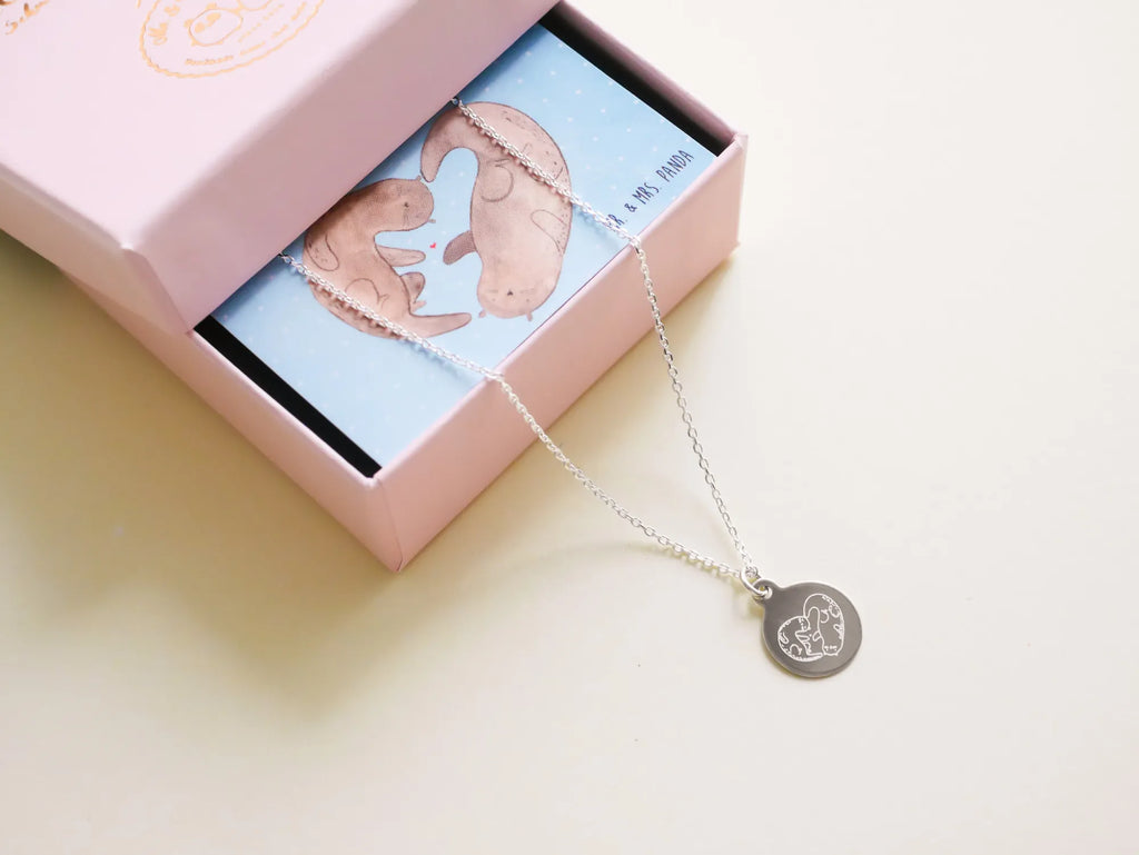 Halskette Otter Herz elegante Kette, Modeschmuckkette, Schmuck für Damen, Namenskette, Luxuskette, Y-Kette, Choker, klassische Kette, Designkette, Silberkette, Miniaturkette, Geschenk-Halskette, Kette, Halskette, Alltagskette, Boho-Kette, Statementkette, moderne Kette, Layering Kette, kurzer Halsschmuck, Ethno-Kette, romantische Kette, Casual-Kette, Vintage-Kette, Goldkette, Collier, Herzchenkette, Roségoldkette, Anhängerkette, Festival-Kette, Brautkette, Kreuzkette, Gravurkette, Schmuckkette, Kettenanhänger, Otter, Fischotter, Seeotter, Hochzeitstag, Verlobung, Liebesgeschenk, Jahrestag, Herz, Love you, Liebesbeweis, gemeinsames Leben, Liebe, Bessere Hälfte