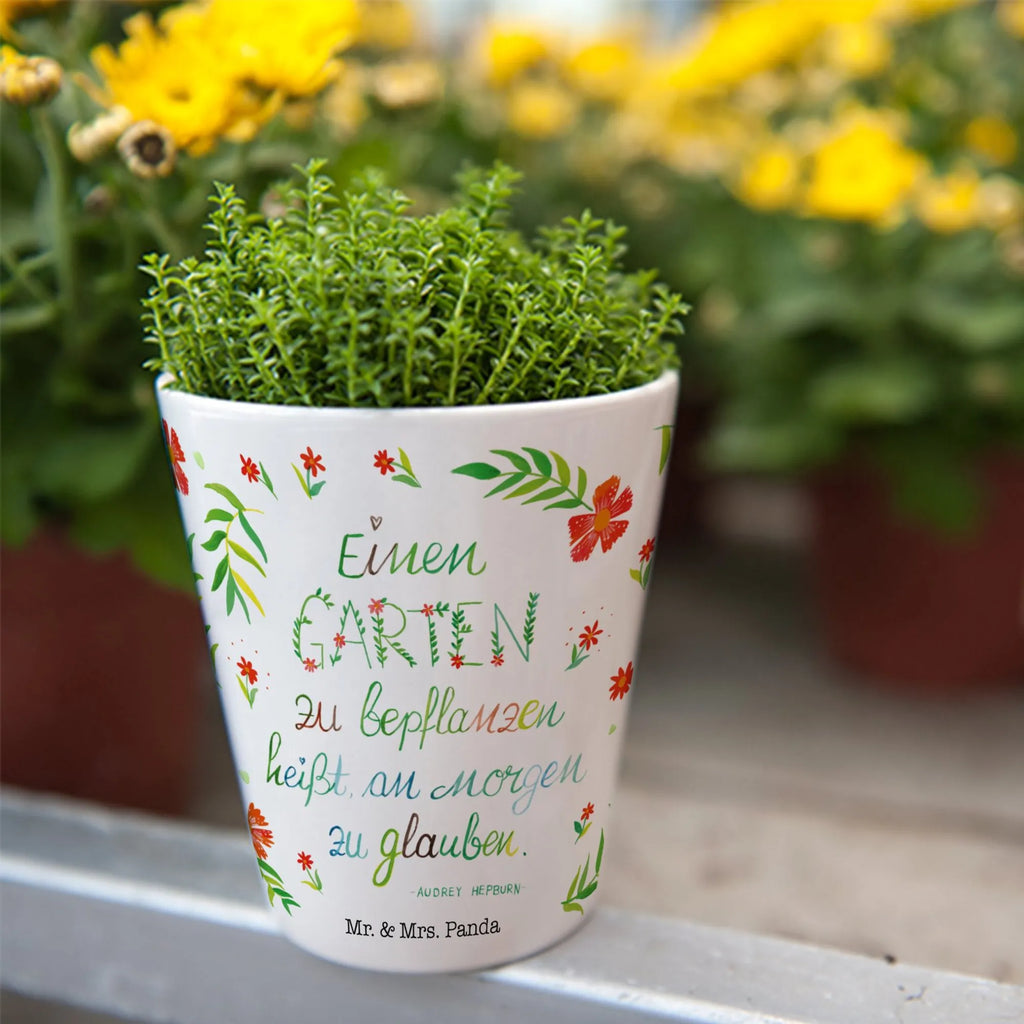 Flower pot Garden Dear Our beautiful and loving Mr. & Mrs. Panda flower pot is designed and manufactured in our manufactory and is suitable for young and old. Now available in the sizes 9cm X 10cm., Nature, joy of life, love