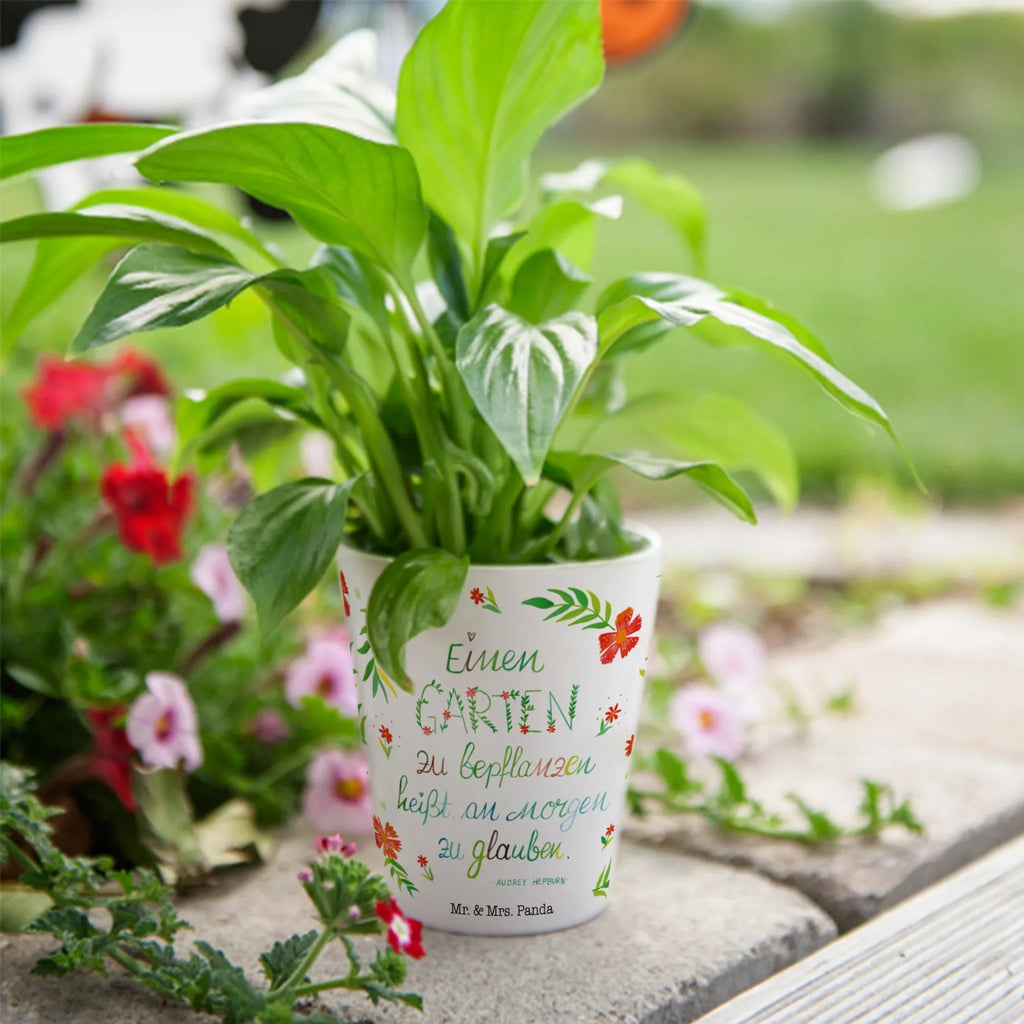 Flower pot Garden Dear Our beautiful and loving Mr. & Mrs. Panda flower pot is designed and manufactured in our manufactory and is suitable for young and old. Now available in the sizes 9cm X 10cm., Nature, joy of life, love