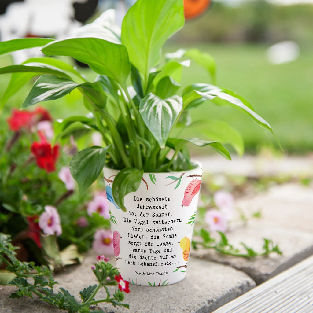 Flower pot Birdsong Our beautiful and loving Mr. & Mrs. Panda flower pot is designed and manufactured in our manufactory and is suitable for young and old. Now available in the sizes 9cm X 10cm., Nature, joy of life, love