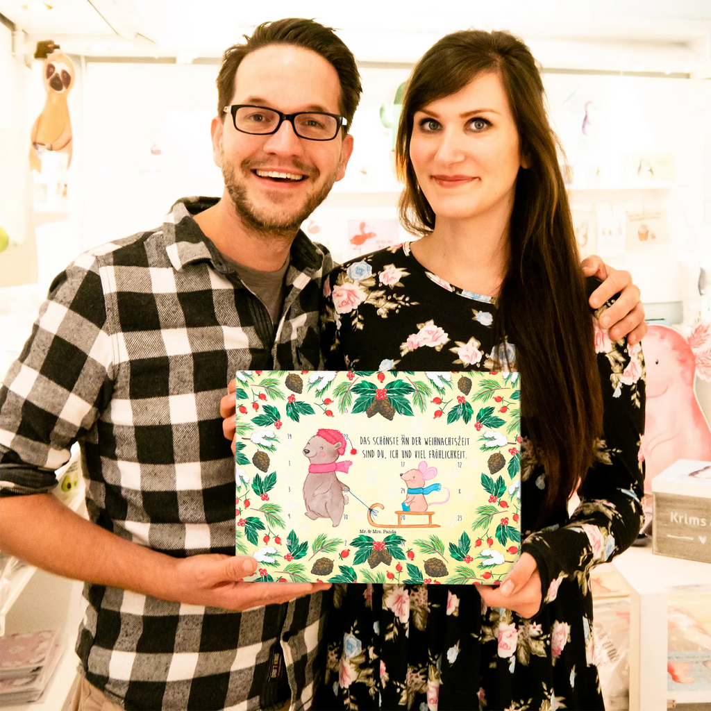 Schoko Adventskalender Bär und Maus Schlitten schokoladen kalender, adventskalender pralinen, advent kalender, schoko weihnachtskalender, kalender schokolade, adventskalender mit süßigkeiten, schokoladenkalender, süßigkeiten adventskalender, Adventskalender, Adventskalender Schokolade, weihnachtskalender schoko, Schokoladen Adventskalender, süßigkeiten kalender, Weihnachtskalender, Schoko Adventskalender, schoko kalender, schokolade adventskalender, Weihnachtskalender Schokolade, adventskalender mit schokolade, pralinen adventskalender, adventskalender mit pralinen, schokokalender, adventskalender süßigkeiten, Weihnachten, Winter, Weihnachtsdeko, Nikolaus, Advent, Heiligabend, Wintermotiv