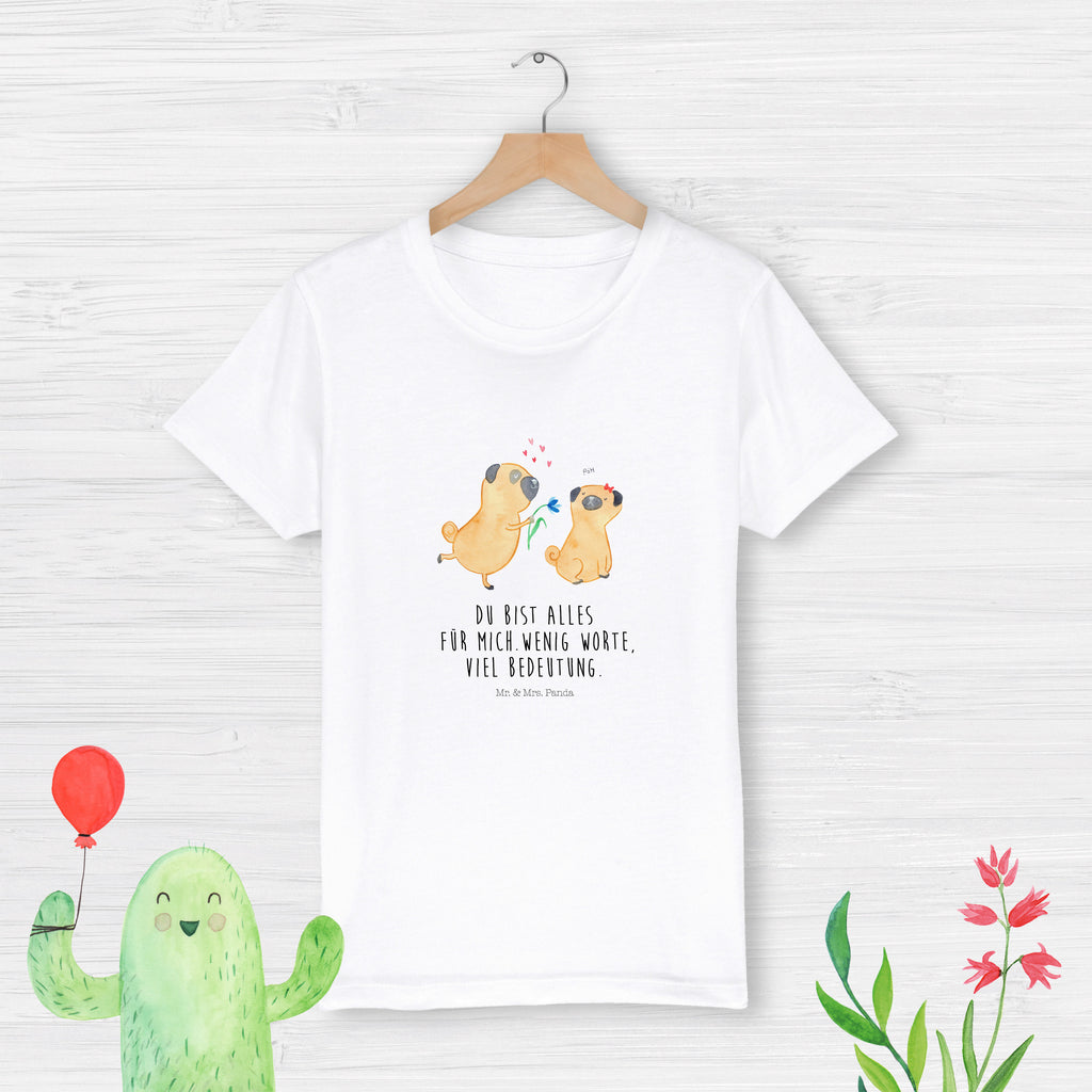 Organic Kinder T-Shirt Mops verliebt  	Mops, Möpse, Hund, Hundeliebe, verliebt, Liebe, Liebesspruch. Verlobt, Geschenk Freund, Partner   Hund, Hundemotiv, Haustier, Hunderasse, Tierliebhaber, Hundebesitzer, Sprüche